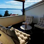 Rippl *