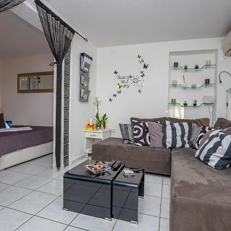 Apartmán Lana *