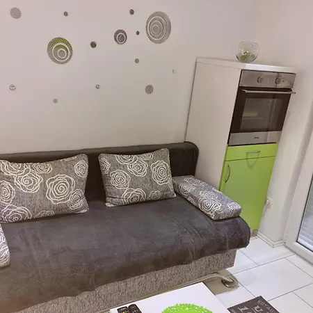Apartment Lana *